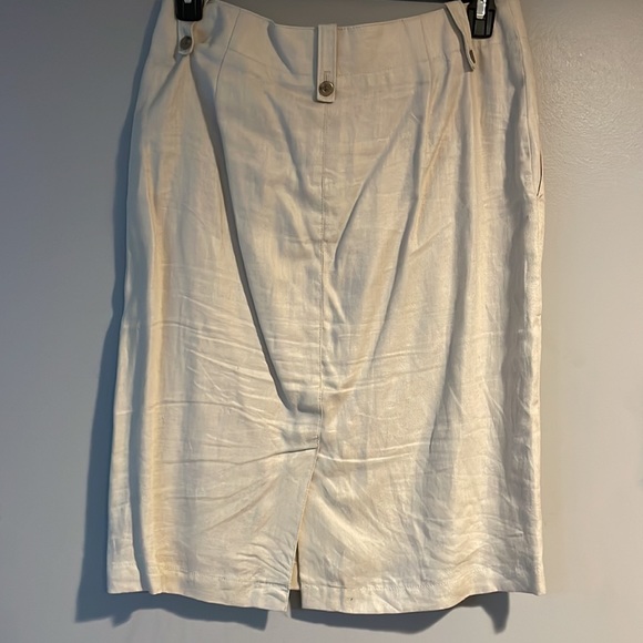 Linen Skirt - Picture 4 of 4